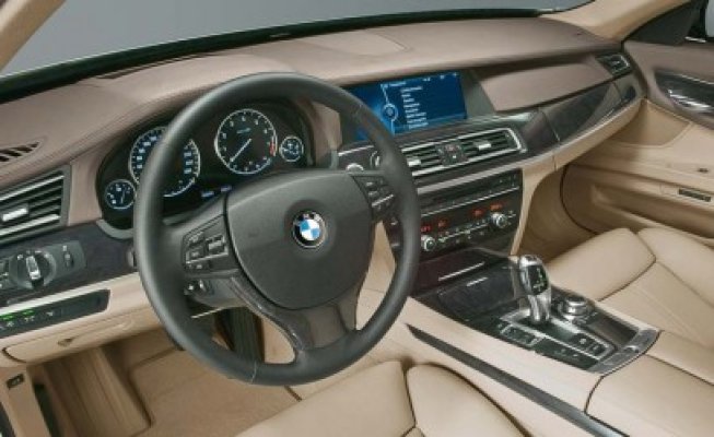 720.000 de BMW-uri chemate în service